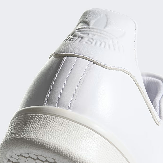 < adidas > STAN SMITH / スニーカー