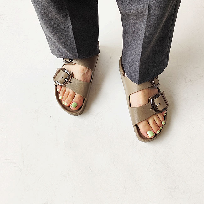 < BIRKENSTOCK > サンダル アリゾナ /ビッグバックル