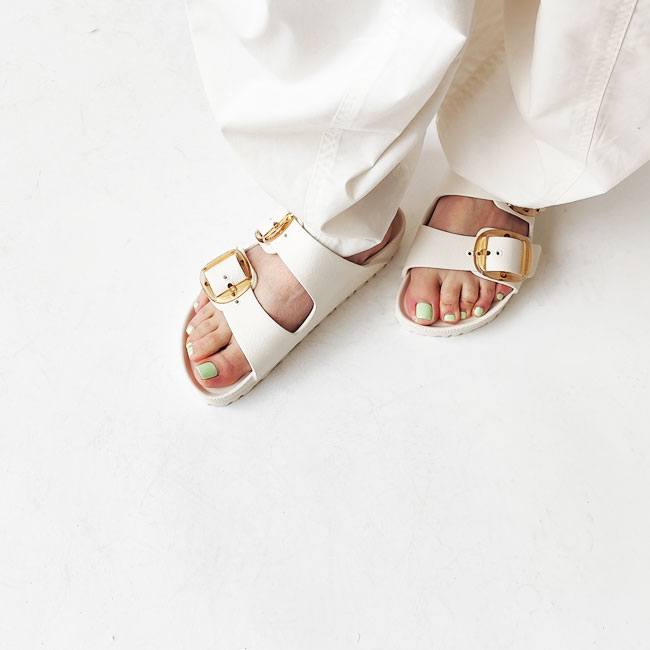 < BIRKENSTOCK > サンダル アリゾナ /ビッグバックル