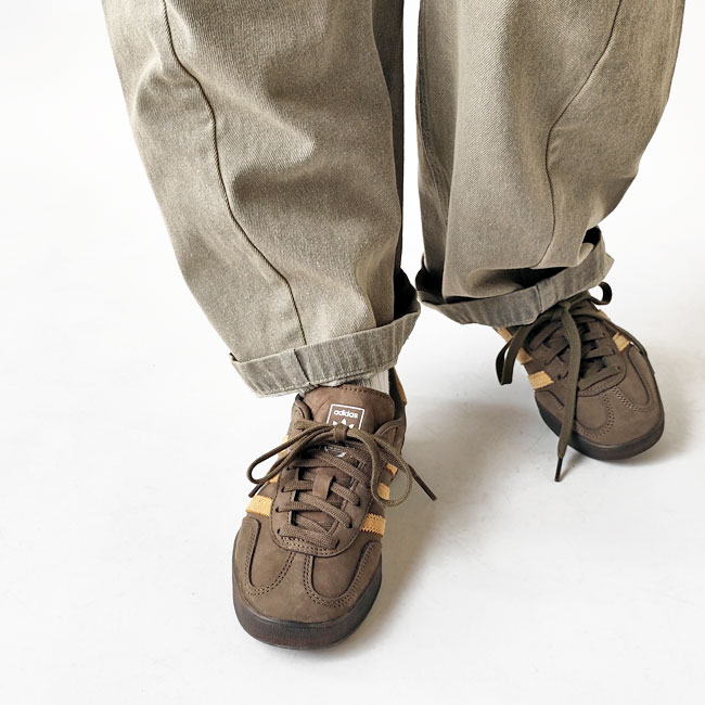 < adidas > GAZELLE INDOOR