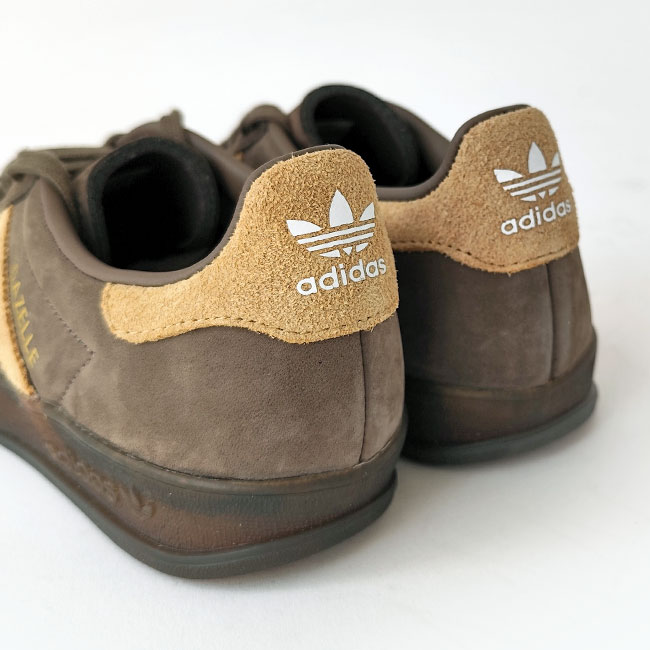 < adidas > GAZELLE INDOOR