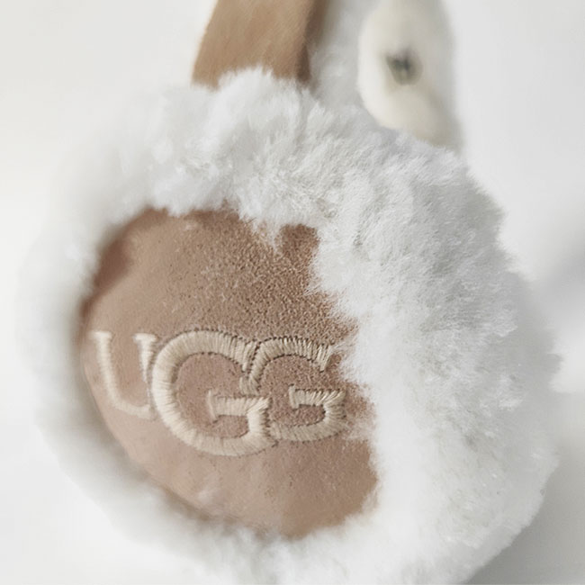< UGG > Sheepskin Embroidery Earmuff / イヤーマフ