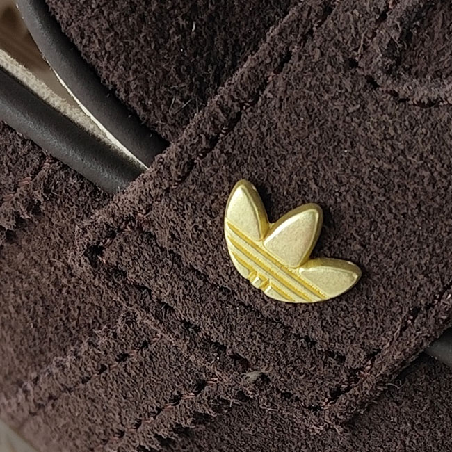 < adidas > スニーカーローファー