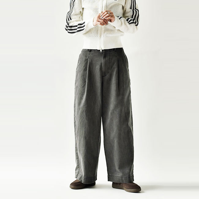 < adidas > スニーカーローファー