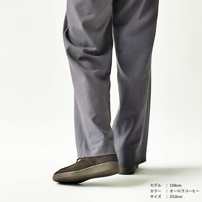 < adidas > スニーカーローファー