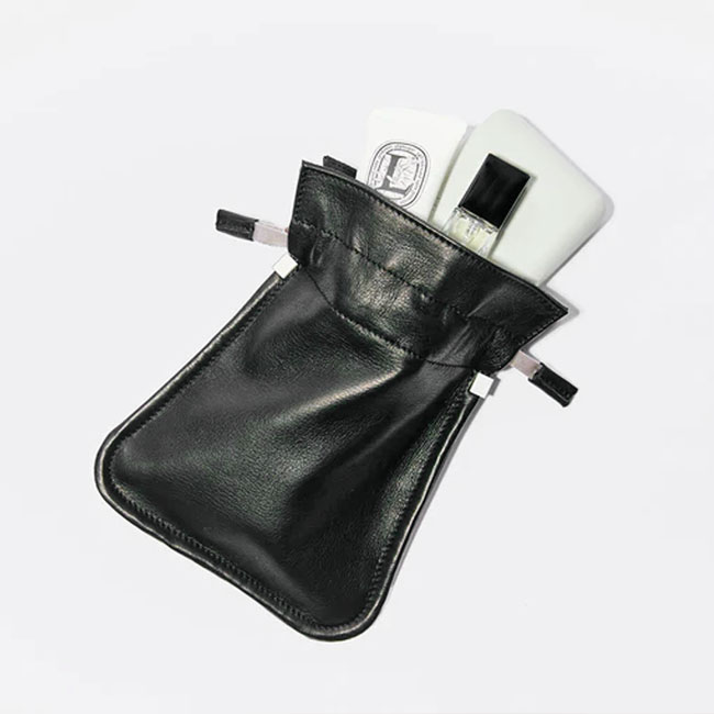 < aniary > Multi Case/ リアリティレザー 巾着マルチケース