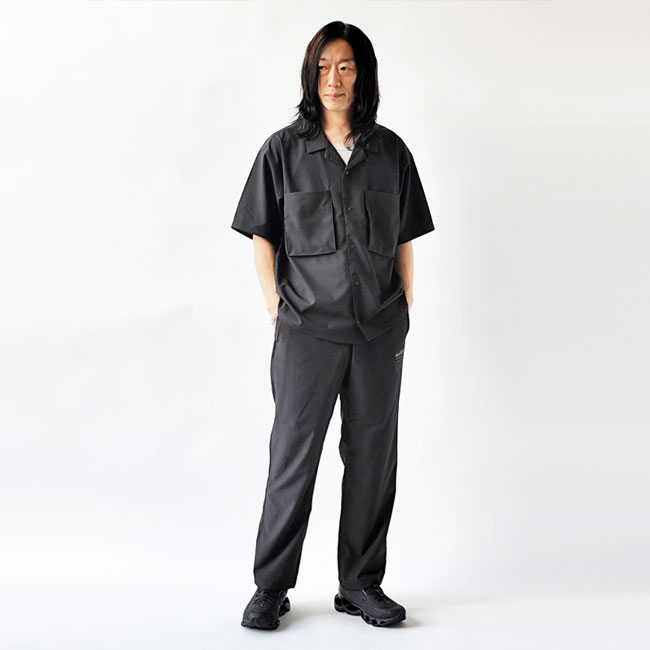< MIZUNO > ウエーブ プロフェシー スニーカー