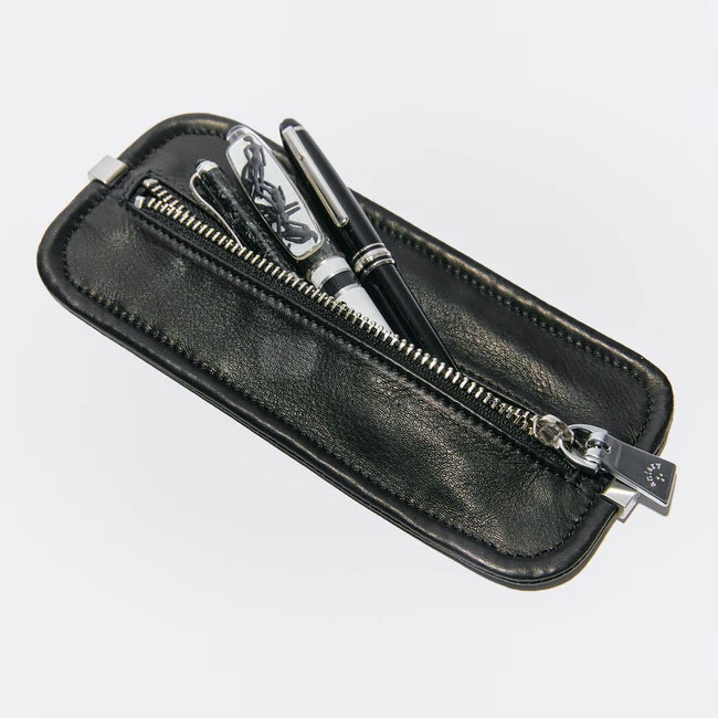 < aniary > Multi Case / リアリティレザー マルチケース