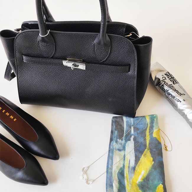 < AULENTTI > 2WAY トートバッグ