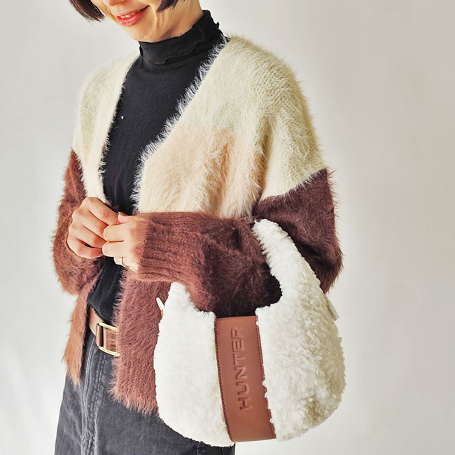 < HUNTER > BOUCLE MINI CROSSBODY