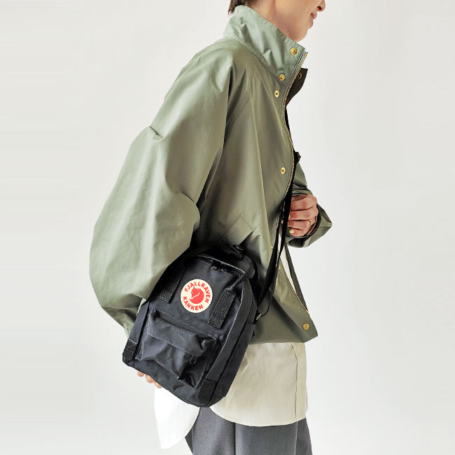 < FJALLRAVEN > Kanken Sling / ミニ ショルダーバッグ