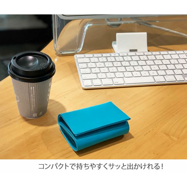 < FABRIK > 三つ折り財布