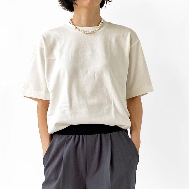< Hanes > T-SHIRTS SHIRO / Tシャツ