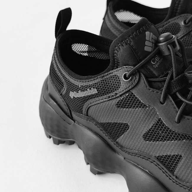 < Columbia > メッシュ スニーカー