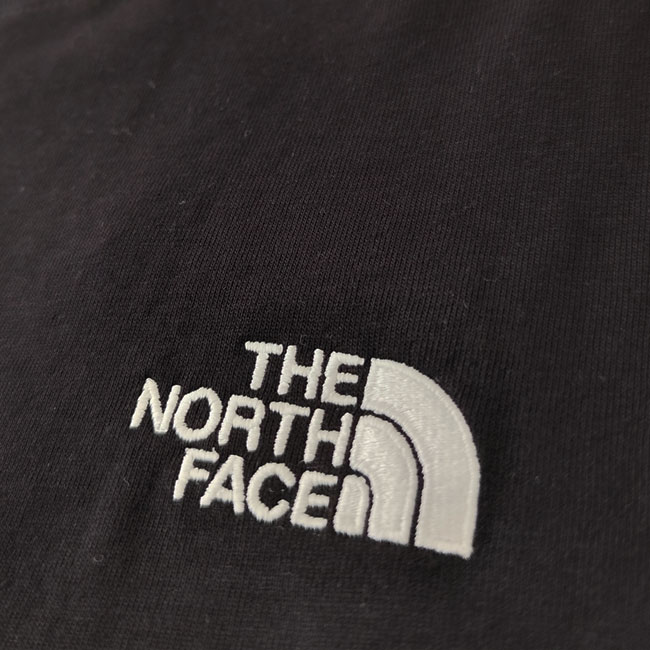 < THE NORTH FACE > ワンポイント ロゴTシャツ