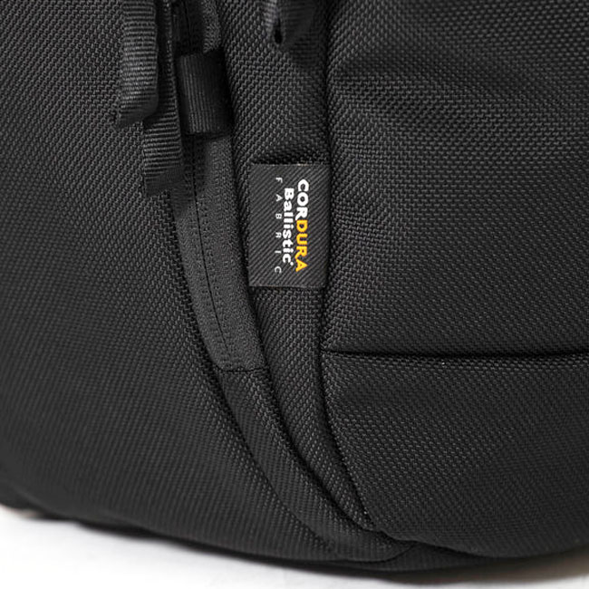 < Incase > Tracks Backpack 25L / バックパック