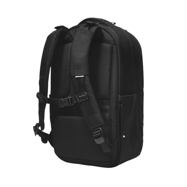 < Incase > Tracks Backpack 25L / バックパック