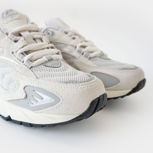 < new balance > ML725UF / スニーカー