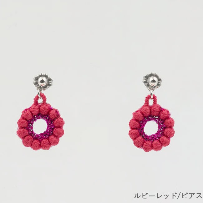 < 000 TRIPLE O > ミニフラワー/ ピアス / イヤリング