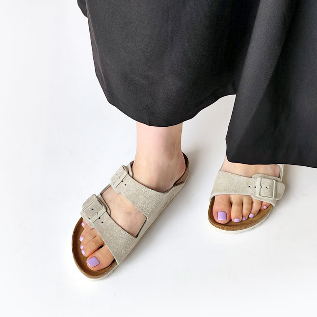 < BIRKENSTOCK > アリゾナ　サンダル