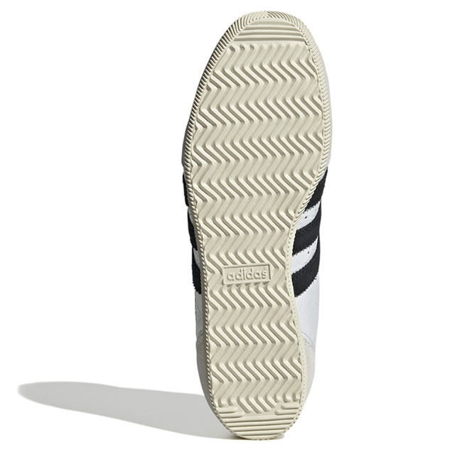 < adidas > JAPAN / スニーカー