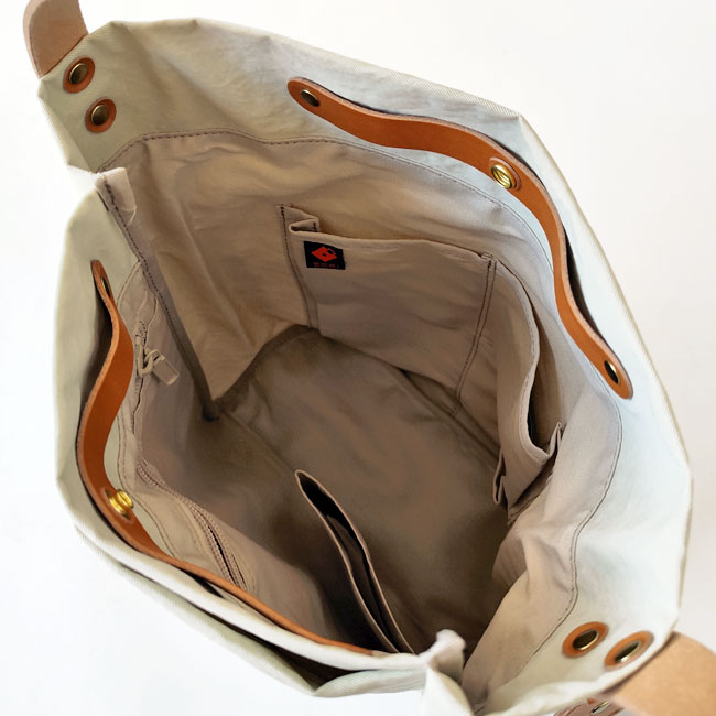 < TUTUMU > 2wayバッグ