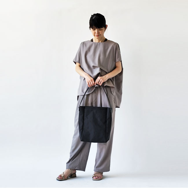 < TUTUMU > 2wayバッグ