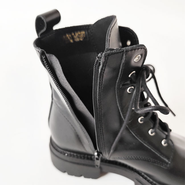 < ENESS > LACEUP BOOTS