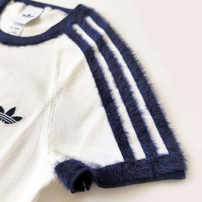 < adidas > ニット Tシャツ