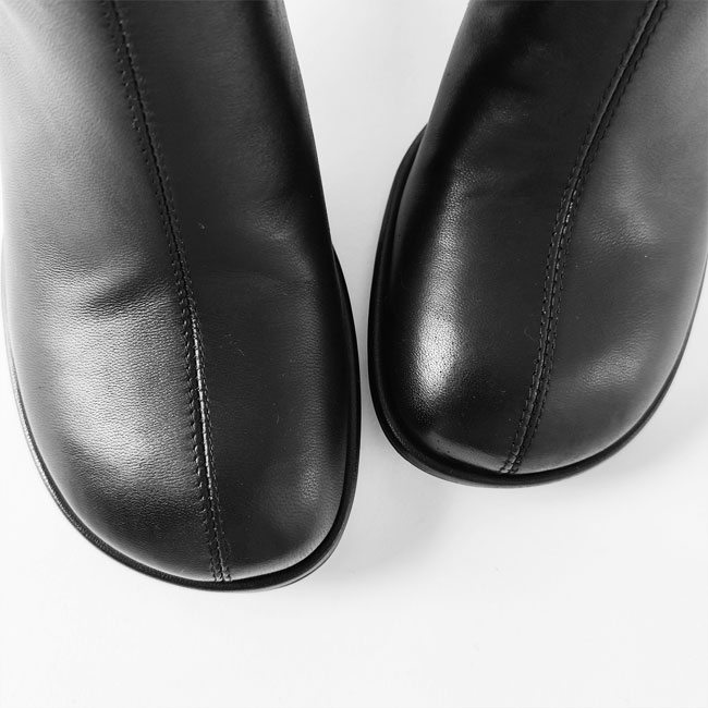 < REMME > チャンキーブーツ