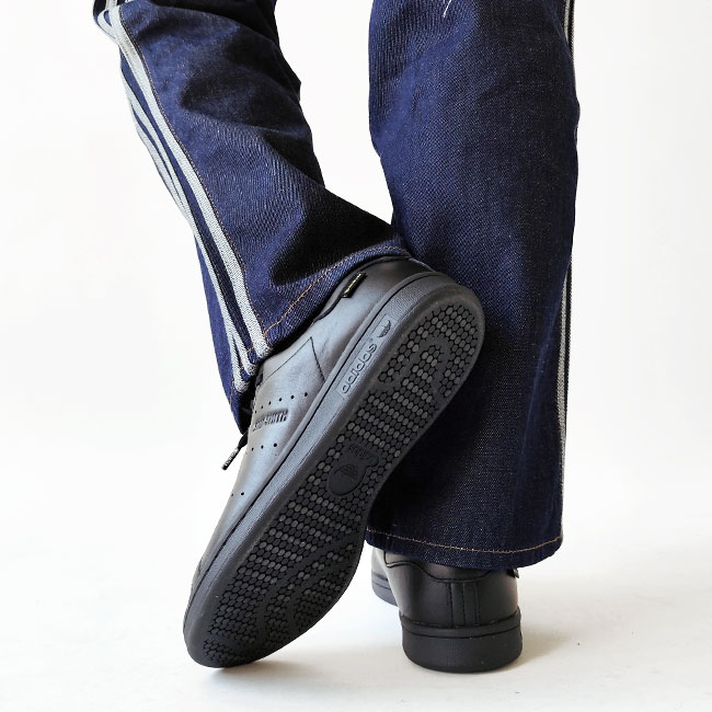 < adidas > スタンスミス ゴアテックス