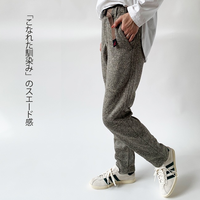 < adidas > TOBACCO / オフホワイト