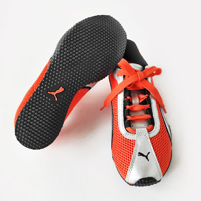 < puma > メッシュスニーカー