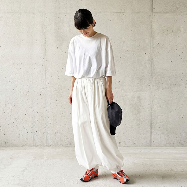 < puma > メッシュスニーカー