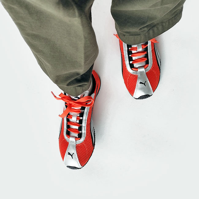< puma > メッシュスニーカー
