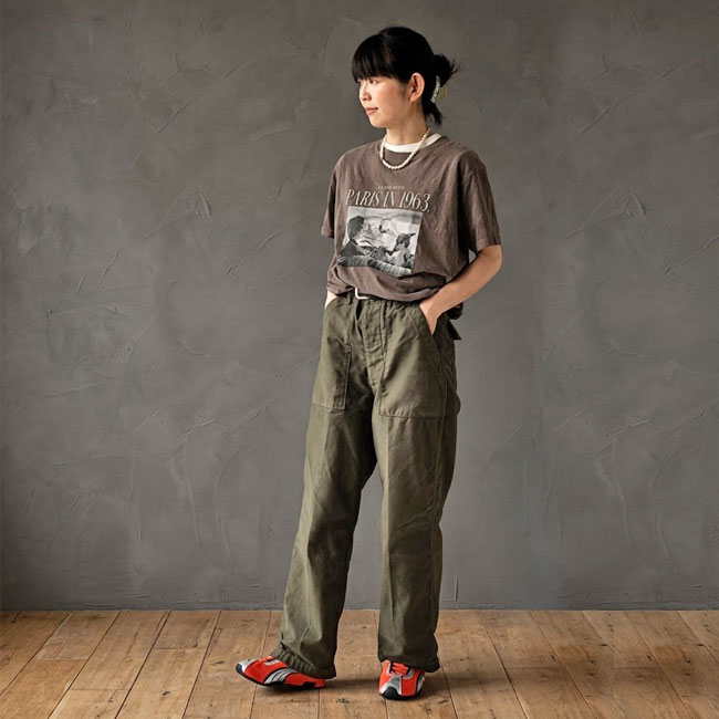 < puma > メッシュスニーカー