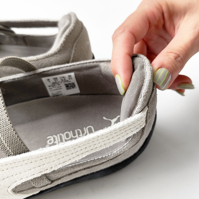 < puma > バレエ スニーカー