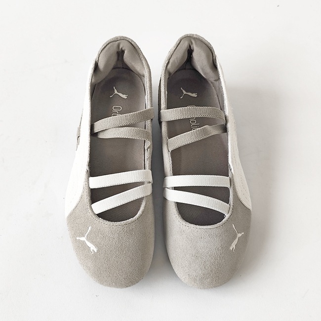 < puma > バレエ スニーカー