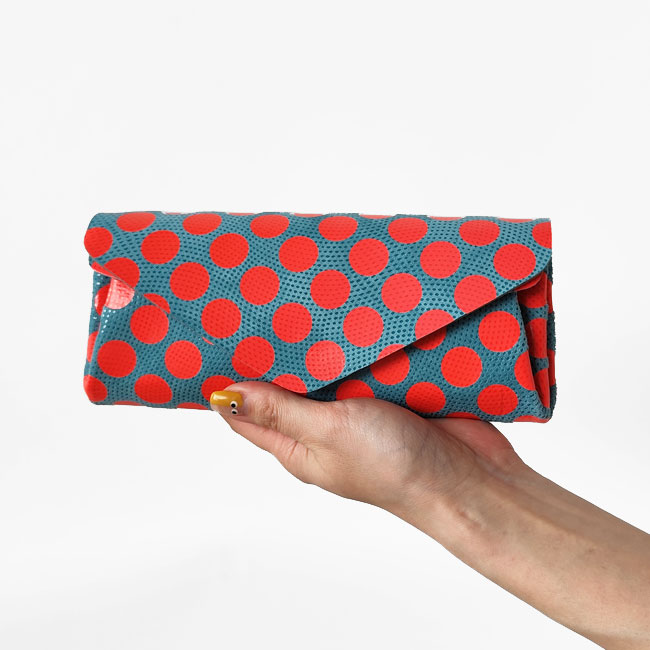 【一部予約】< carmine > Dot Leather Long Wallet Neon Color / 長財布