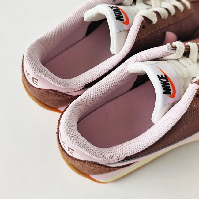 < NIKE > W PACIFIC / スニーカー