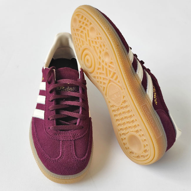 < adidas > ハンドボール