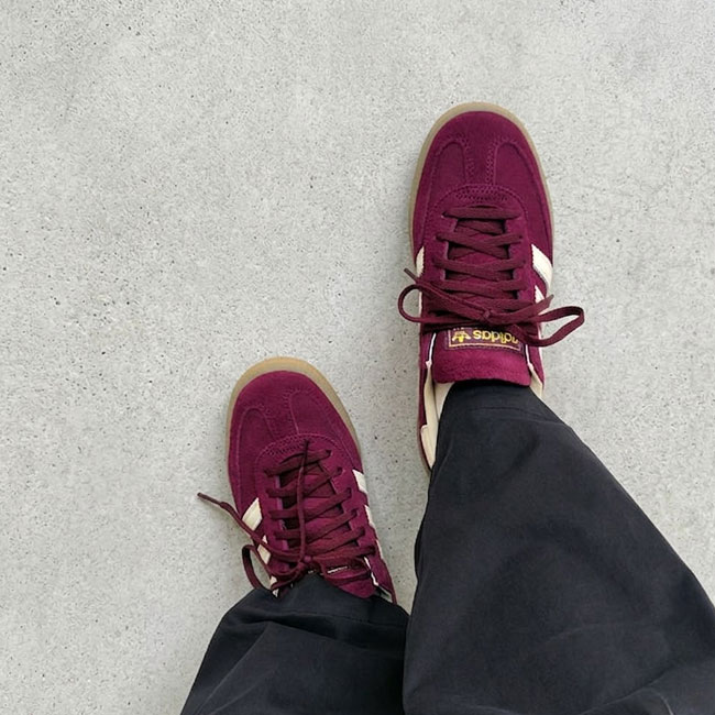 < adidas > ハンドボール