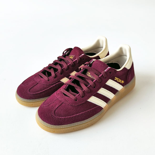 < adidas > ハンドボール