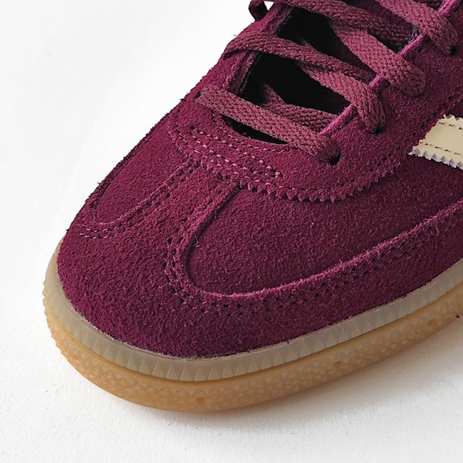 < adidas > ハンドボール