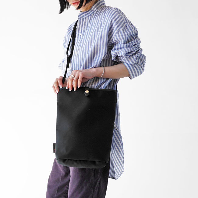 < Billingham > BUCKET BAG / ショルダーバッグ