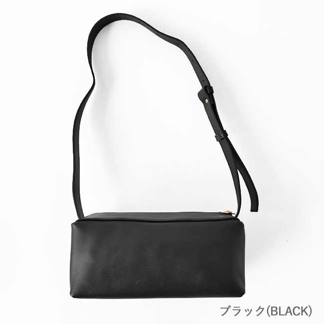 < LA SCAIA > ショルダーバッグ