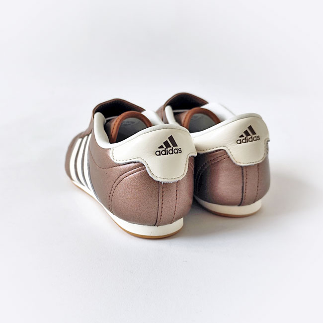 < adidas > TAEKWONDO W / スニーカー