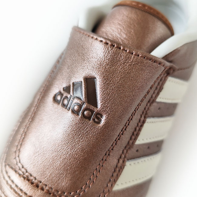 < adidas > TAEKWONDO W / スニーカー