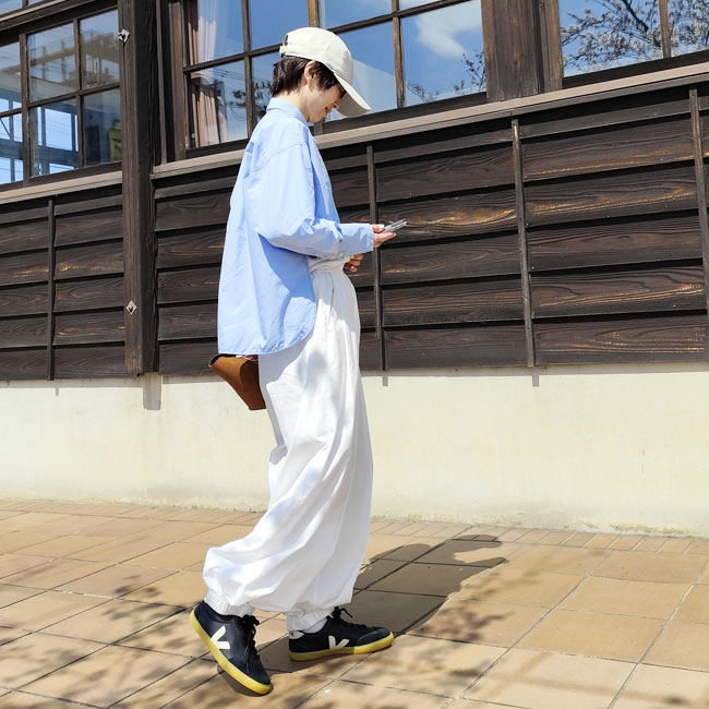 < VEJA> VOLLEY O.T. LEATHER BLACK PIERRE / スニーカー