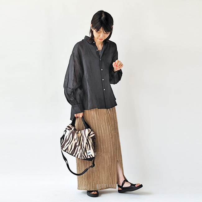 < Kelen >リネン Aラインシャツ